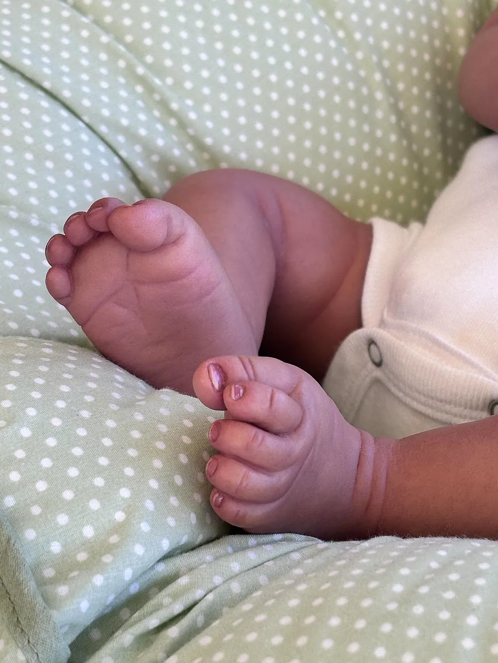 Muñeco Reborn Realista Santiago Niño 50cm y 1.400 kg