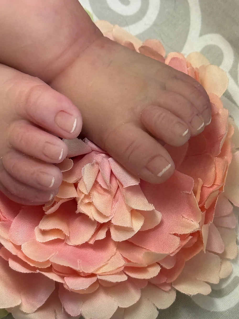 Muñeca Reborn Realista Thalia niña 45cm y 1.700kg