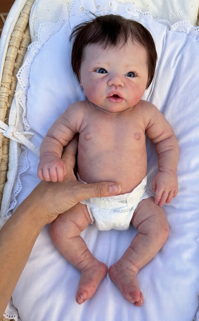 Muñeca Reborn Emy Niña 45cm y 1.900 kg